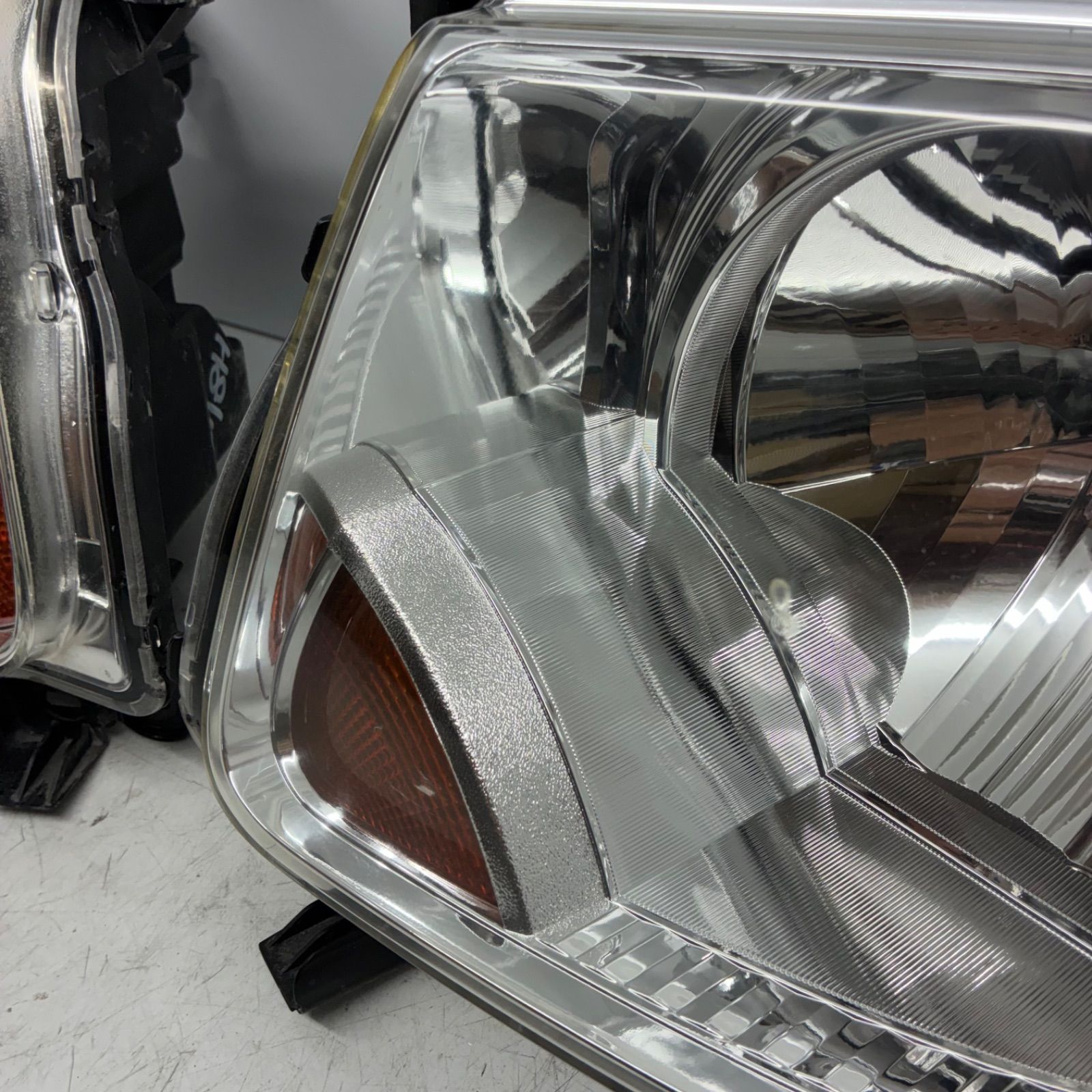 ヘッドライト ランプ