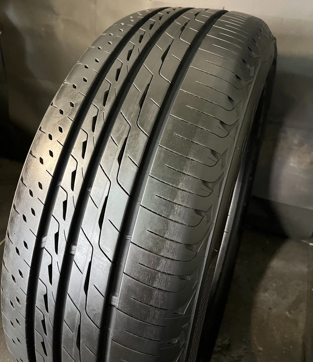 製 約9.8分山 ブリヂストン BRIDGESTONE レグノ REGNO GR-XⅢ TYPE RV 225 55R19 1本 h_545
