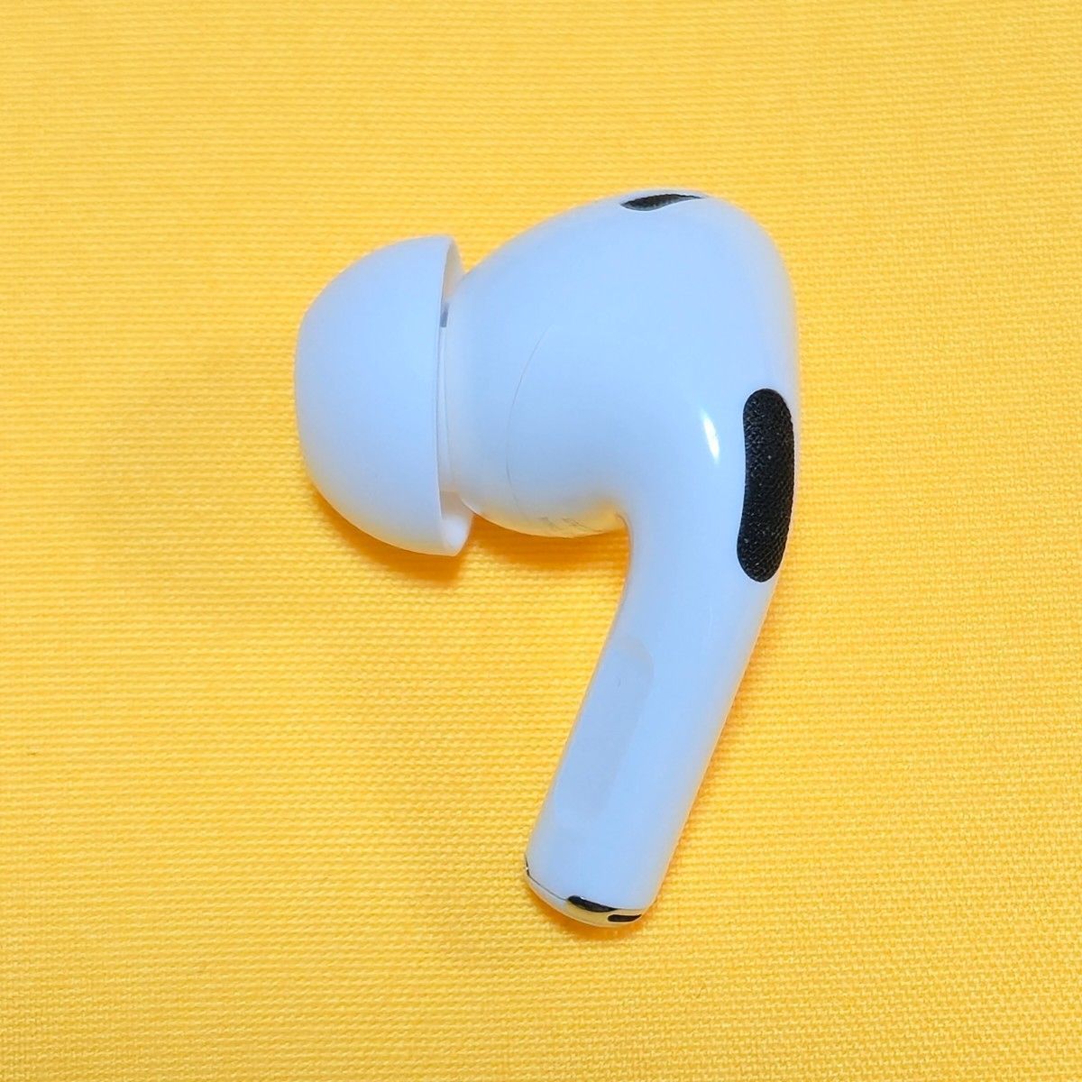 AirPods pro 第2世代(USB Cタイプ)A3048 左耳のみ AirPods Pro 第2世代 usb-c 左耳 A3048 AirPods Pro 第2世代 usb-