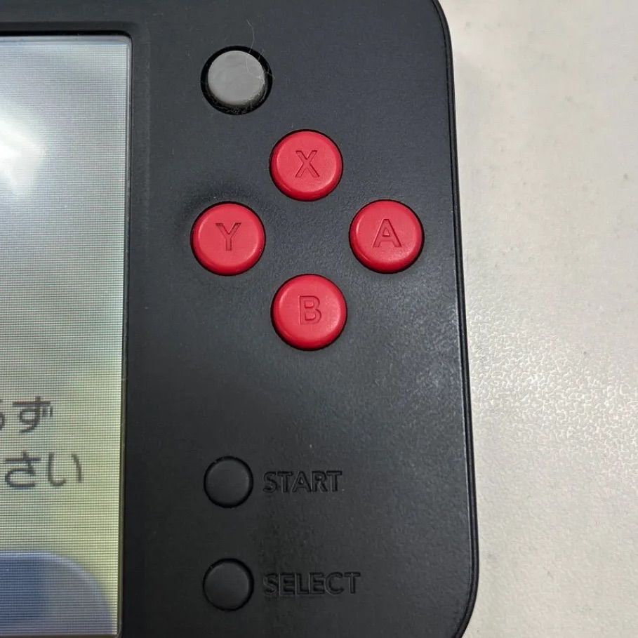 Newニンテンドー2DS LL ブラック×レッド JAN-001 ACアダプター、SD  