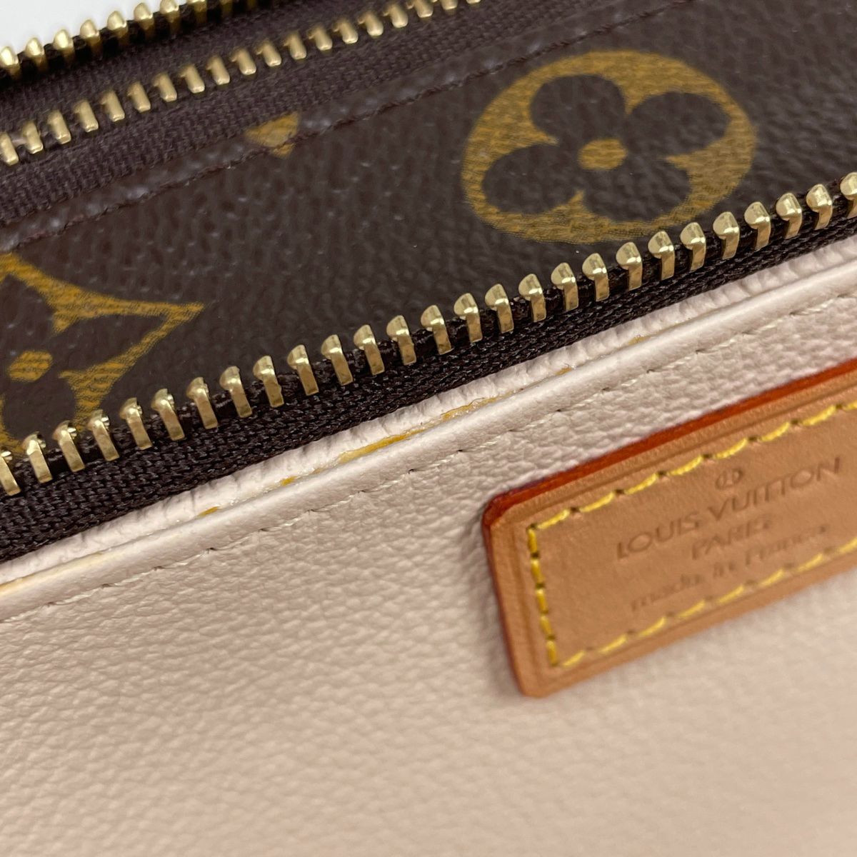 ルイ・ヴィトン Louis Vuitton トゥルース ブラッシュ PM 小物