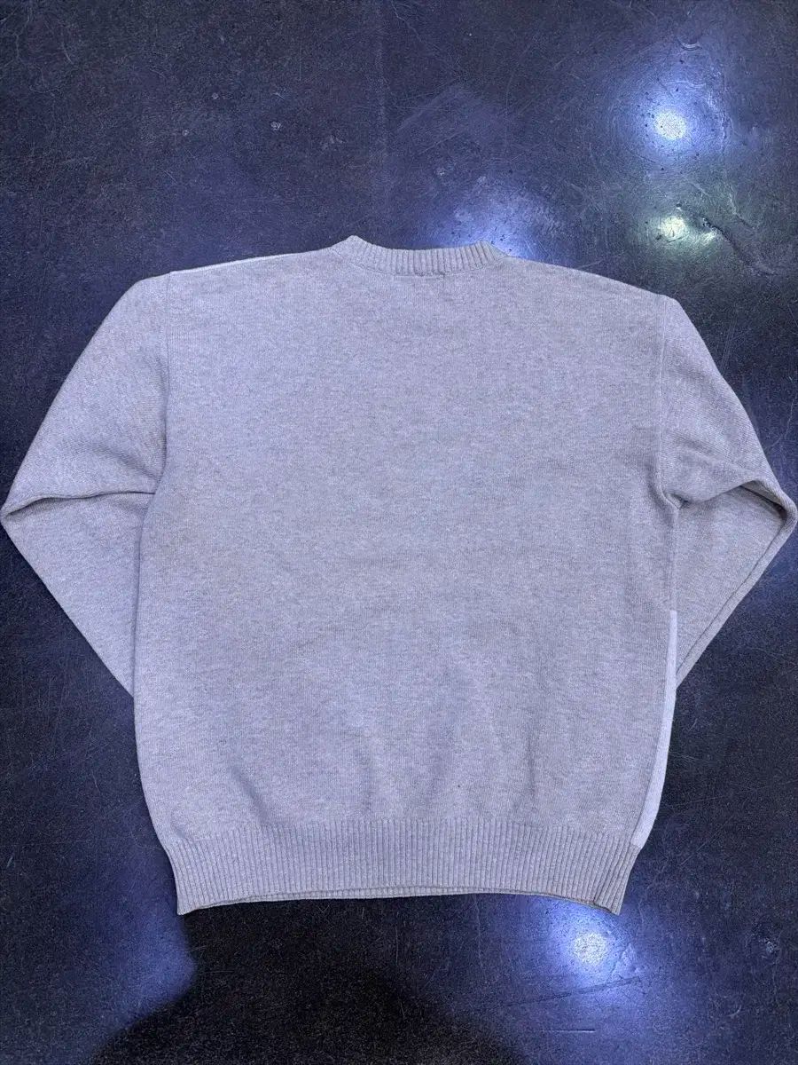 アイスバーグ バニー アイ スワーク セーター L