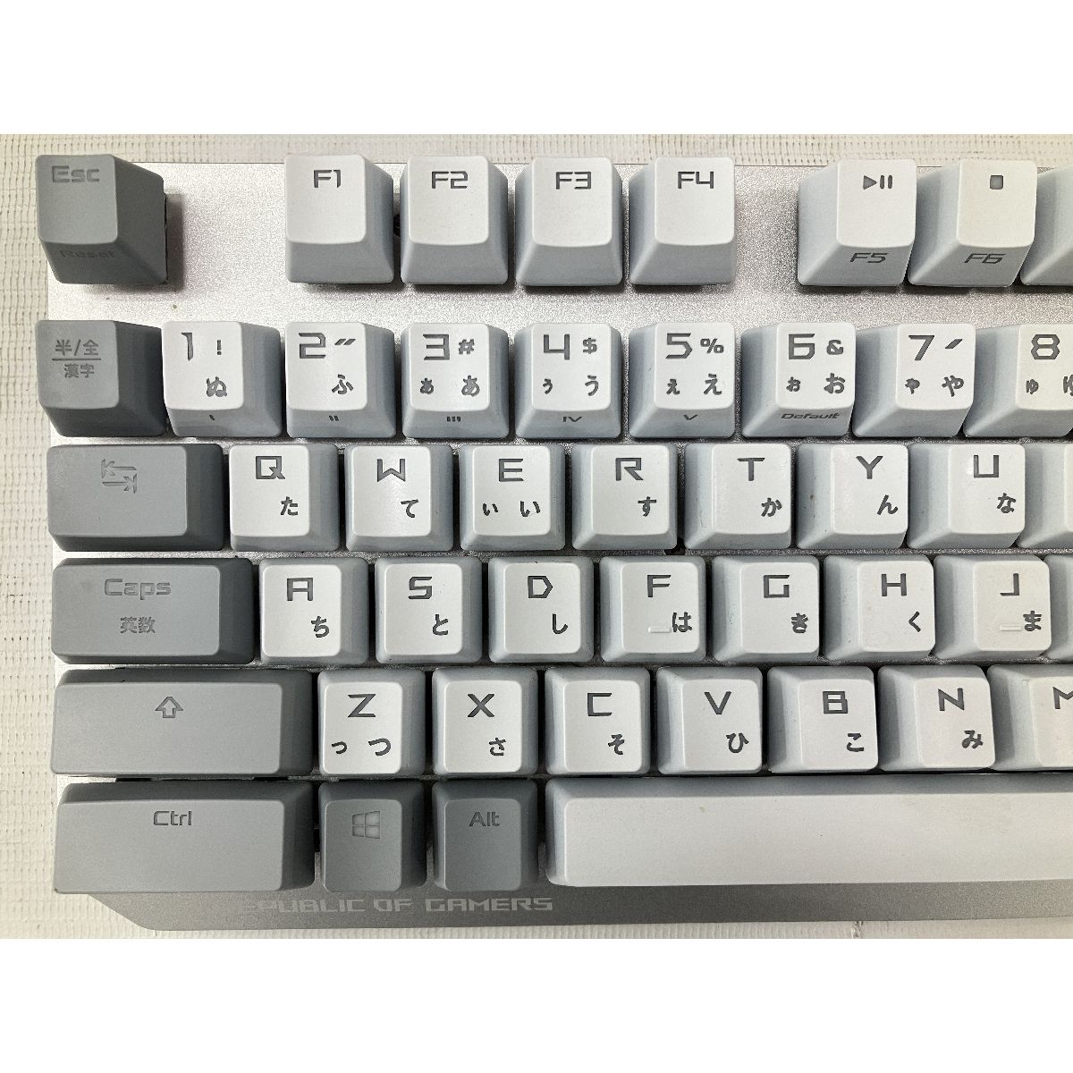X806 Strix