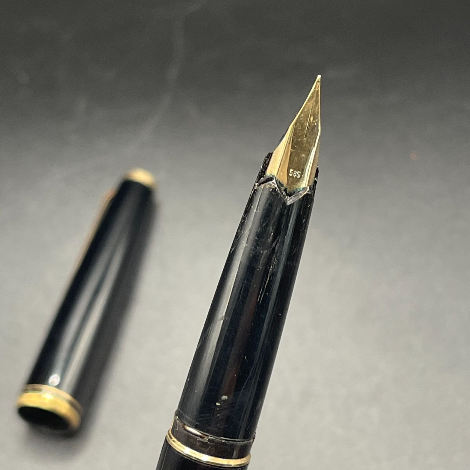 585 14Kニブ