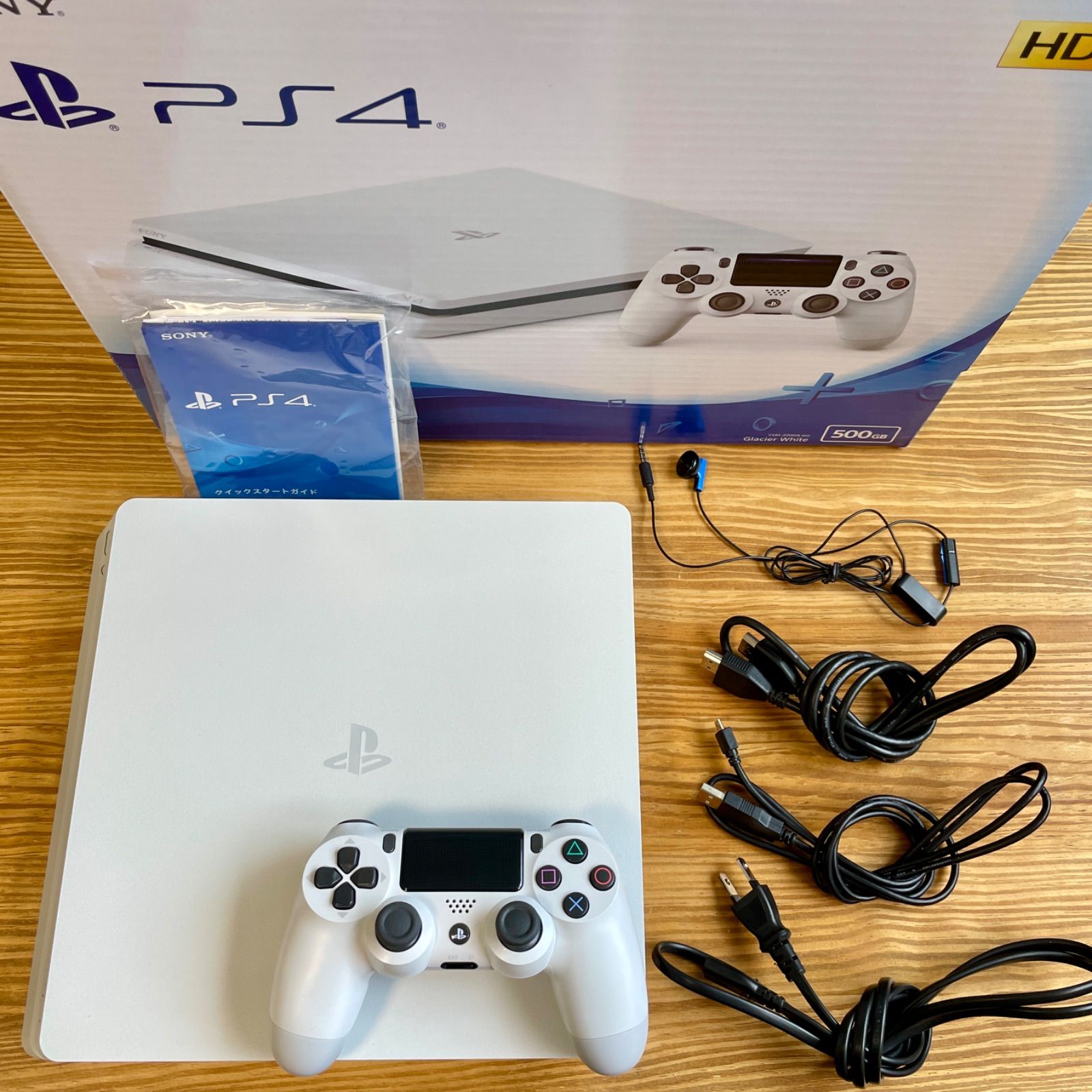 美品】プレイステーション4 グレイシャー・ホワイト 500G PS4 本体 