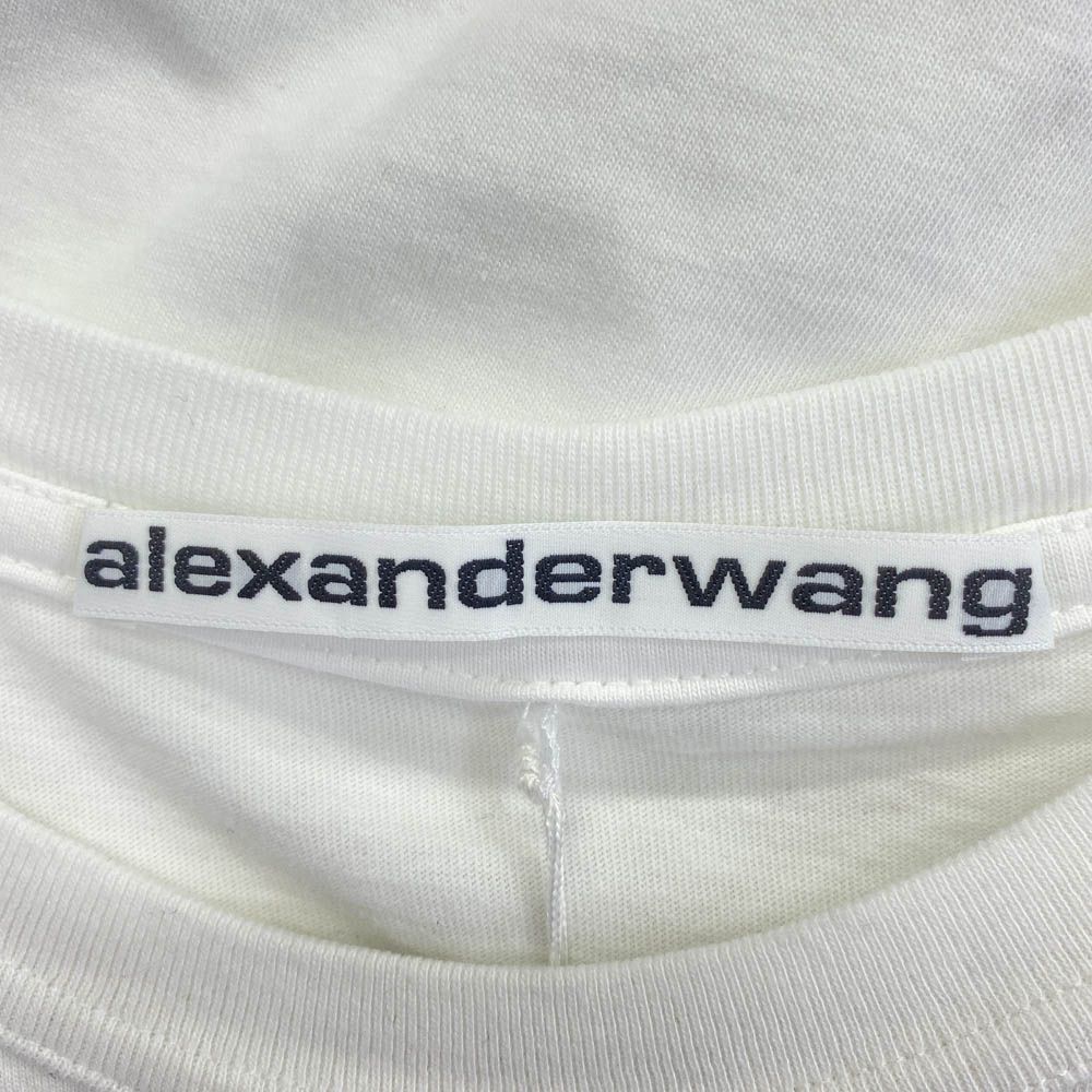 【Alexander Wang】ダメージ加工ロゴシュリンクTシャツ Alexander Wang ダメージ ロゴ Tシャツ | ホワイト | FARFETCH JP