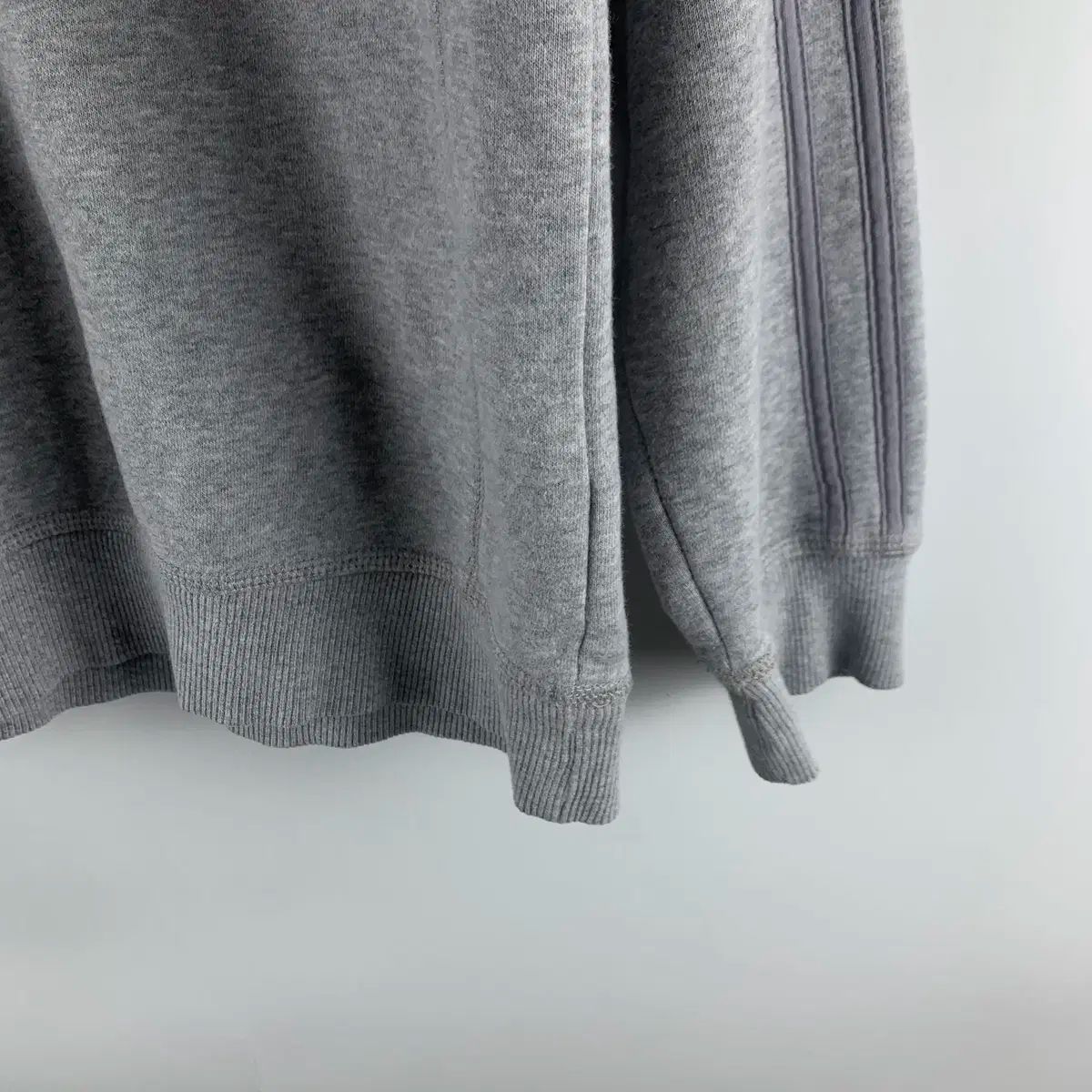 adidas(アディダス) オリジナル 3本線 グレー 裏起毛 パーカー