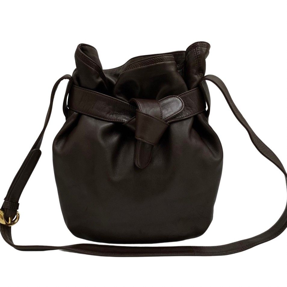 LOEWE アナグラム巾着 クロスボディ ショルダー 本革 ブラック