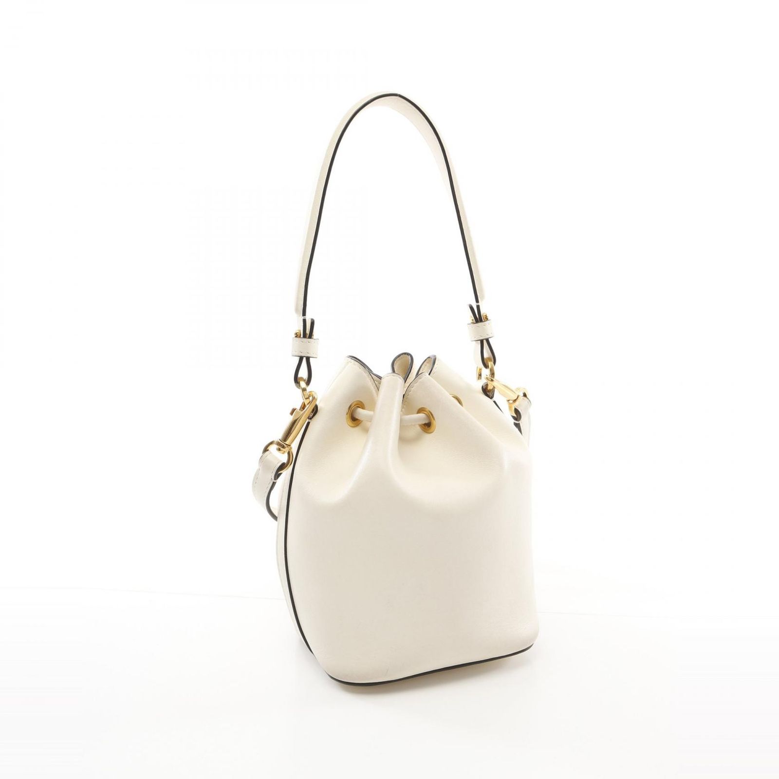 ヴァレンチノ Valentino ハンドバッグ Vロゴ シグネチャー 3W2P0Z44VNL 