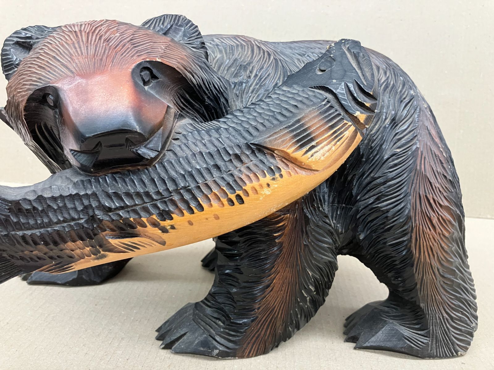 値下げしました❗️手彫りの木彫面「狸」 たぬき木彫り - メルカリ