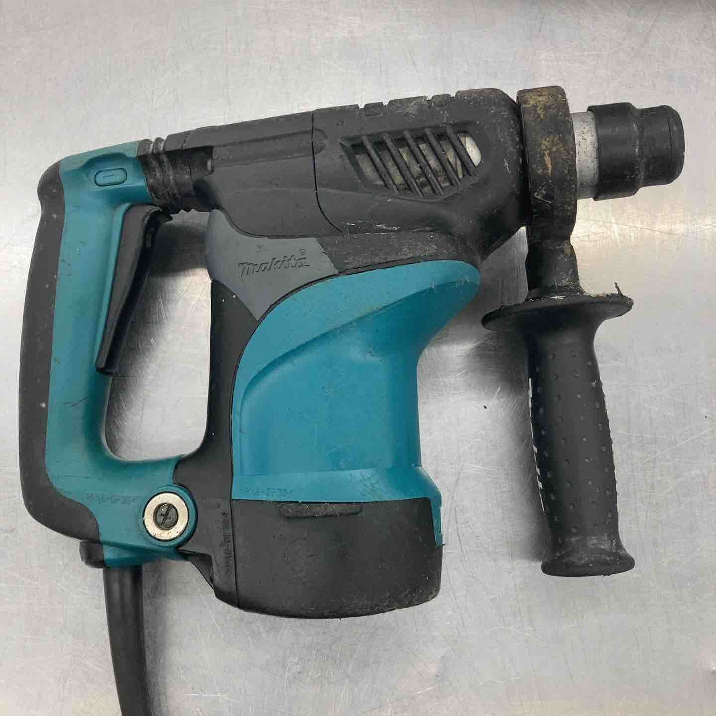 ハンマドリル ☆マキタ(makita) HR2811F所沢店 – HR2601F所沢店の通販
