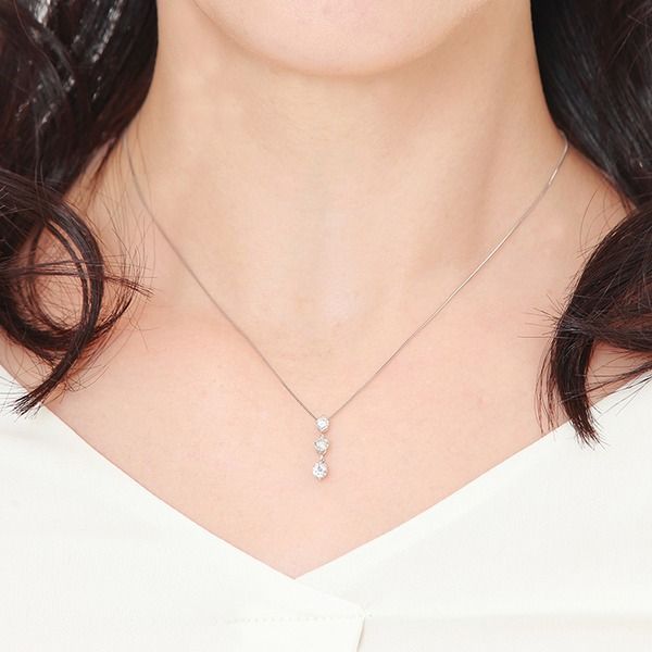 ダイヤモンド ネックレス 一粒 プラチナ Pt900 0.3ct ダイヤネックレ - メルカリ