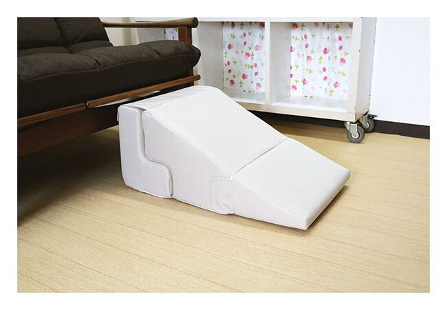 ステップ オットマンとしてもご使用頂けます