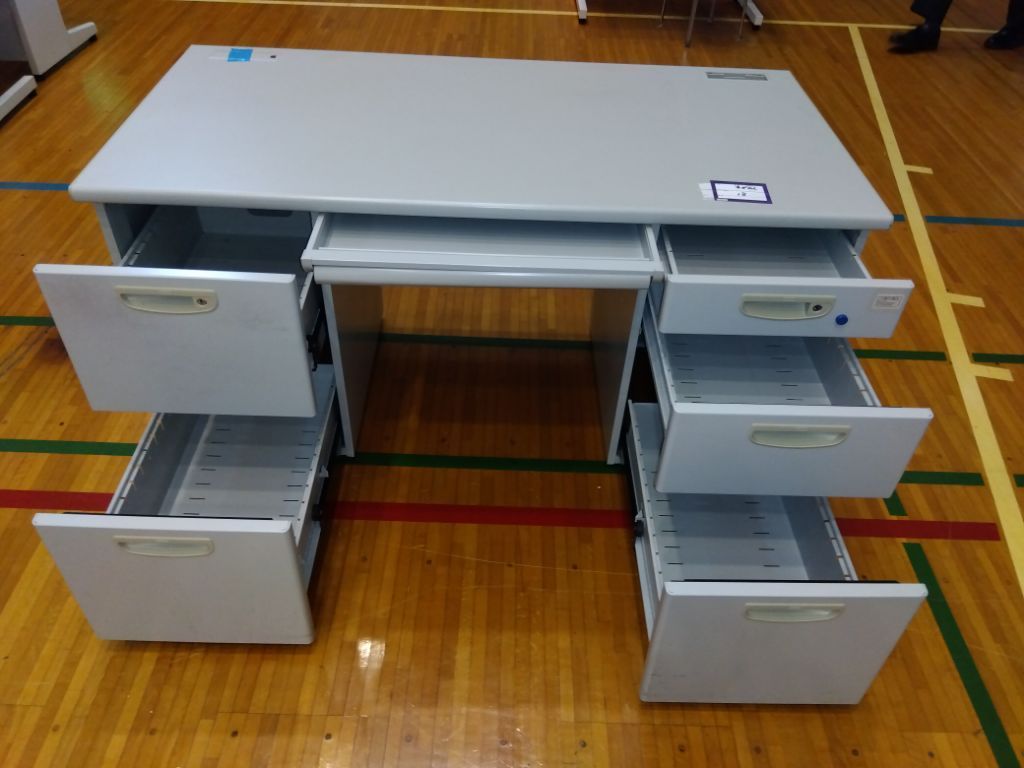 管理番号052