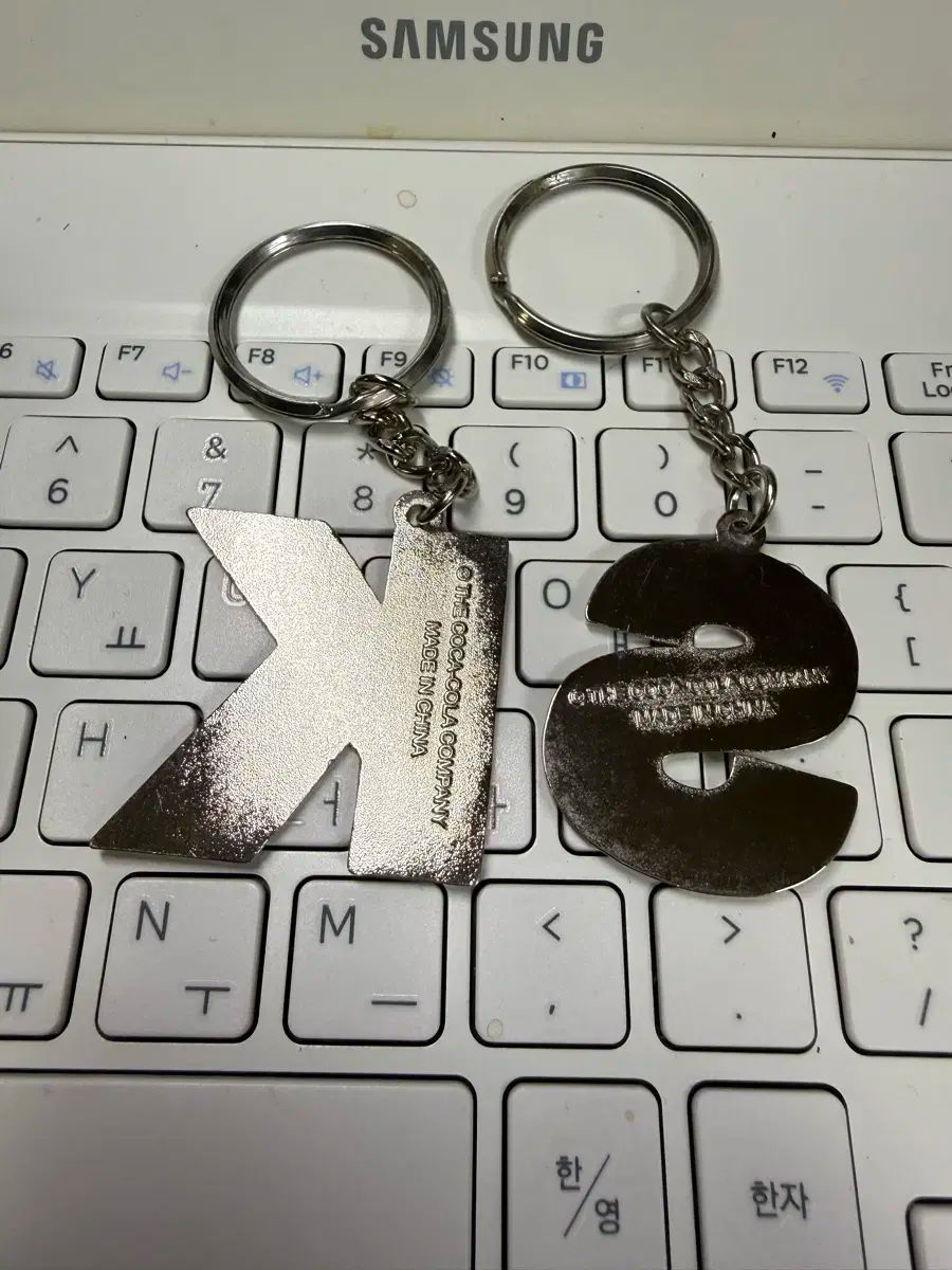 コカコーラ エンブレム キーホルダー