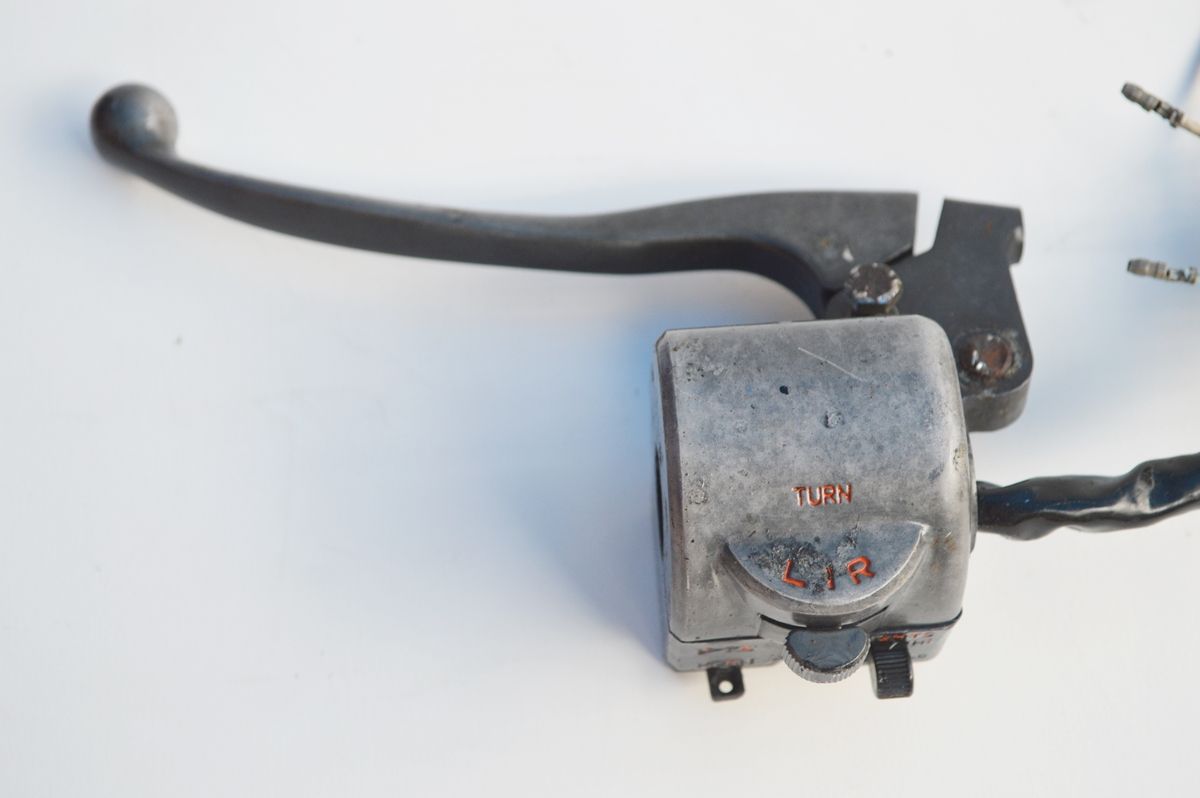 CB400F 当時物 純正新品 左スイッチ ウインカースイッチ