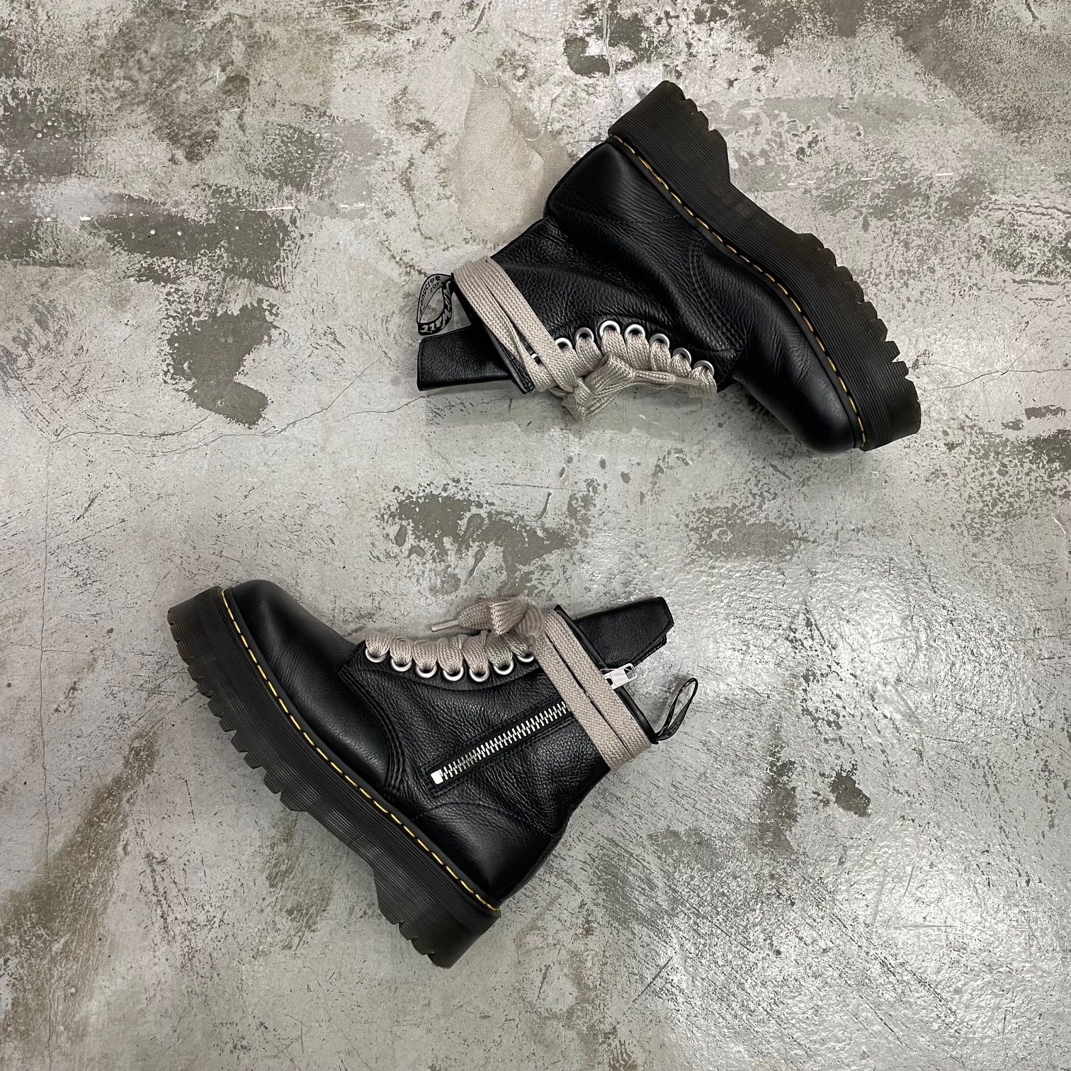 Rick Owens × Dr. Martens 1460 27978001 コラボ レザー ブーツ Rick Owens × Dr. Martens 1460 27978001 コラボ レザー ブーツ