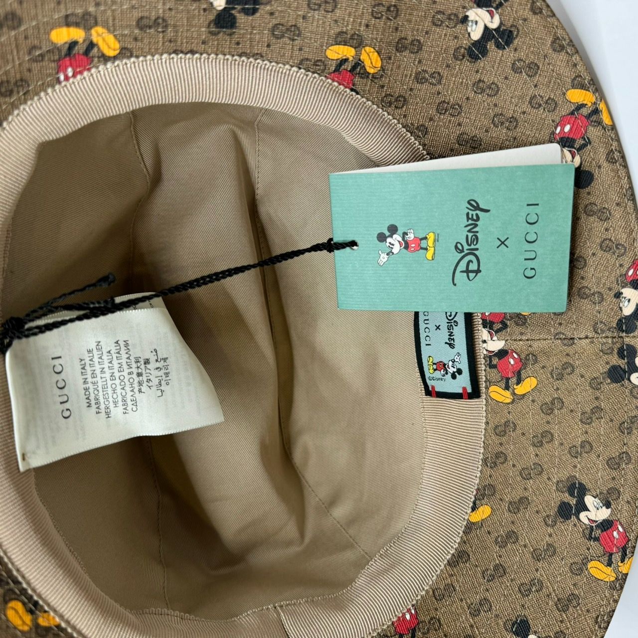 GUCCI ミッキーマウス 帽子 Mサイズ GUCCI 極美品 グッチ ニット帽