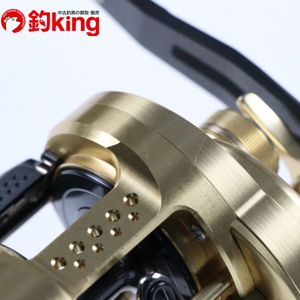 SHIMANO - 15オシアコンクエスト 301HG ゴメクサスハンドル 75mm付 /C007M 中古/美品】 シマノ 15オシアコンクエスト 301HG ゴメクサス