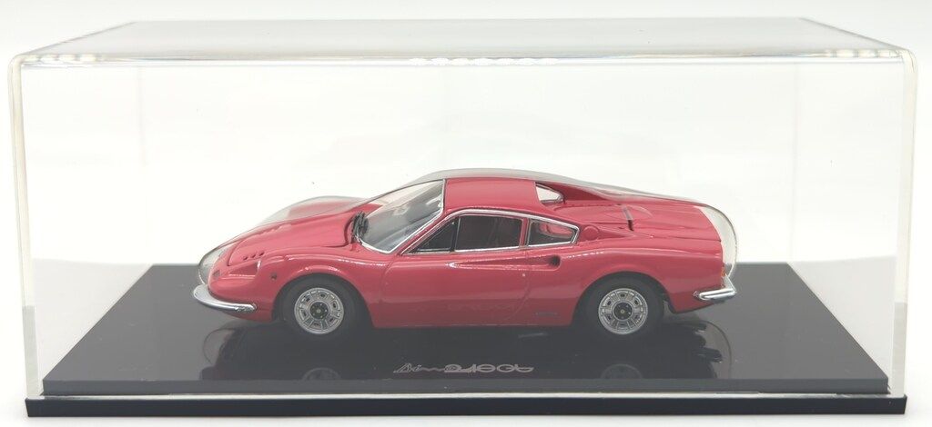 京商　ディーノ246GT 1/43 Red Amazon | 京商 1/43 フェラーリ Dino 246 GT 内装ベージュ