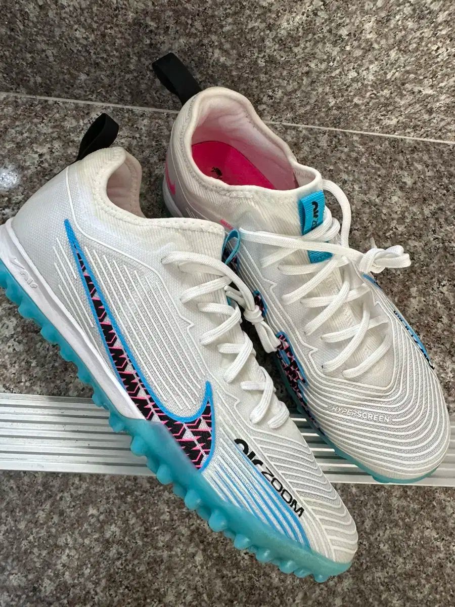 【雷市場（ポンジャン）商品韓国直送】NIKE(ナイキ) マーキュリアル ヴェイパー 15 プロ TF