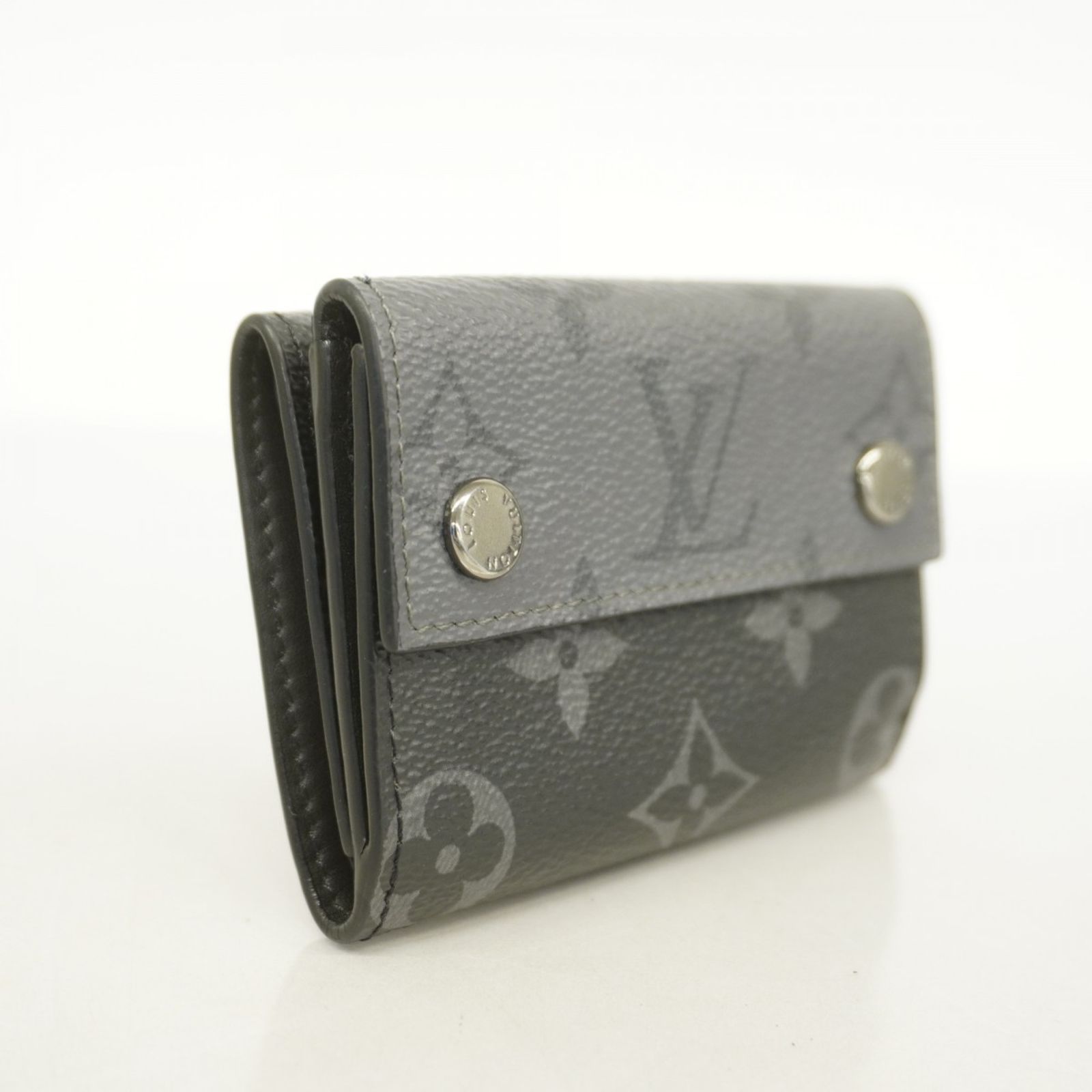 Vuitton