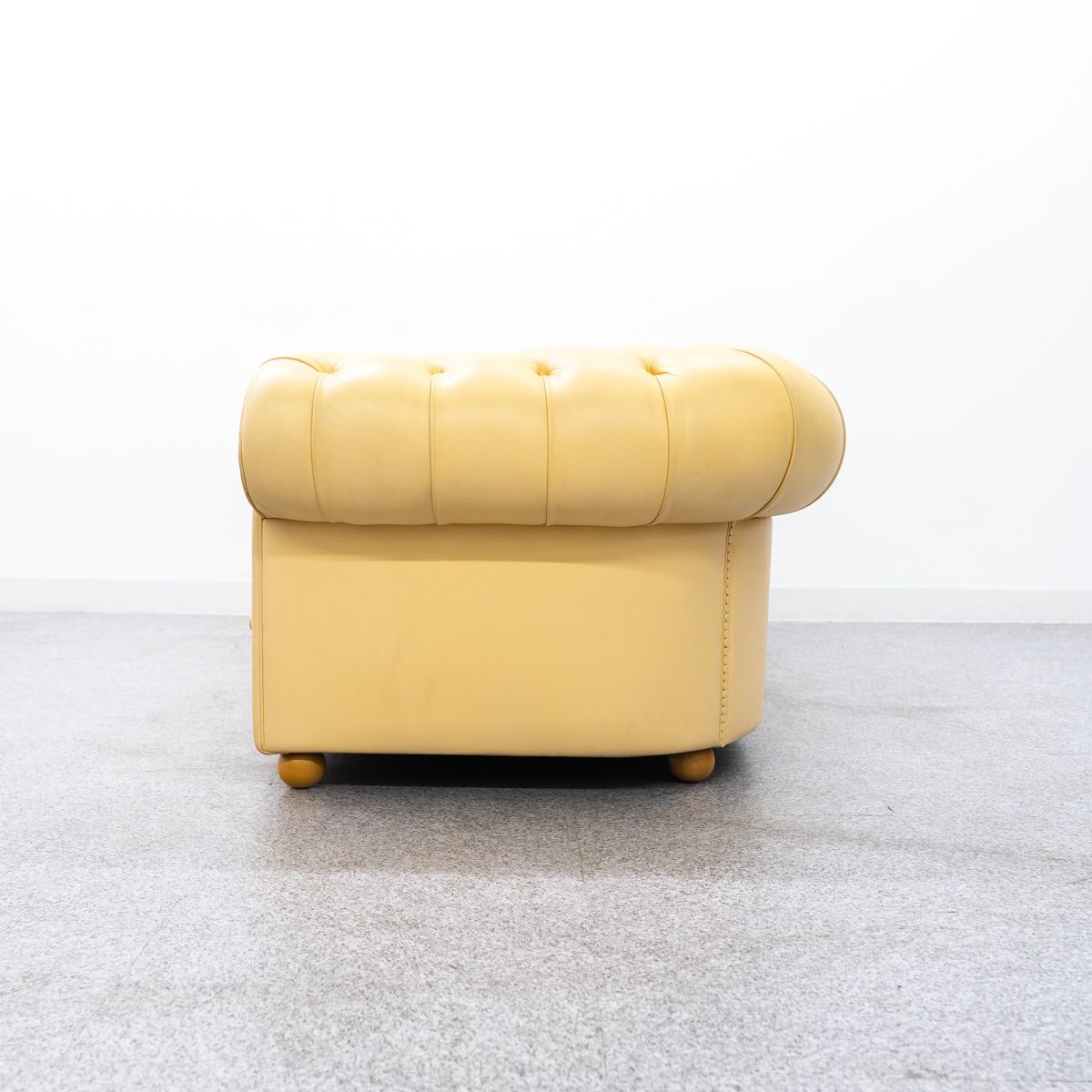 Poltrona Frau ポルトローナフラウ イエロー レザー ソファ 展示品】Poltrona Frau ポルトローナ フラウ Chester チェスター