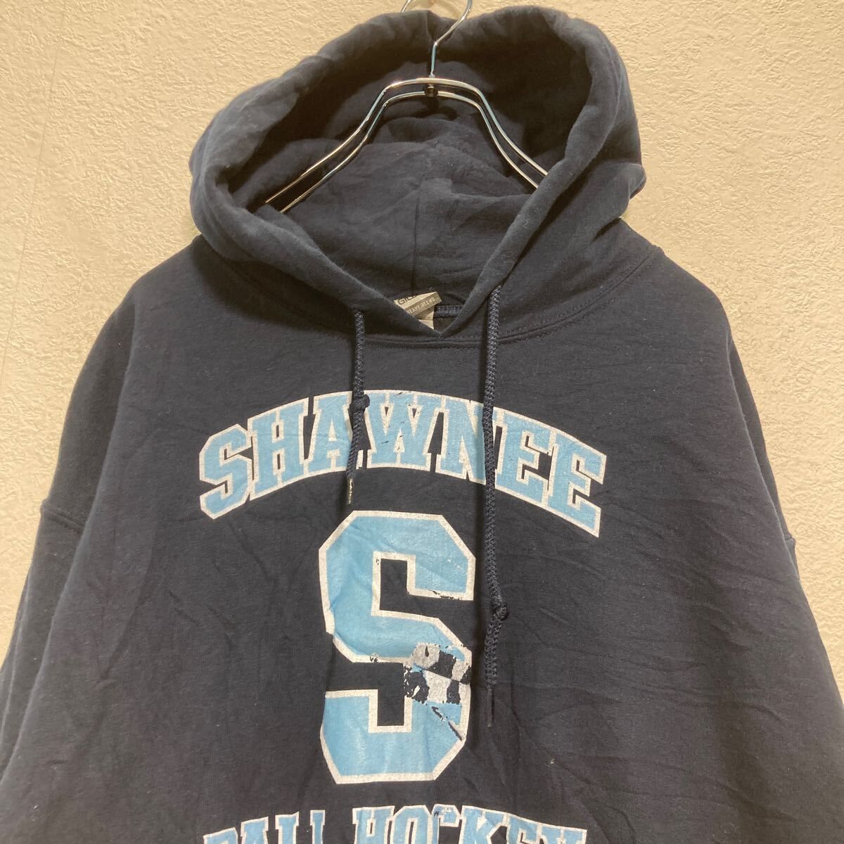 ネイビーグレーのパーカー ギルダン GILDAN アメリカ古着 メンズ Lサイズ 中古古着 GILDAN プリント スウェット パーカー