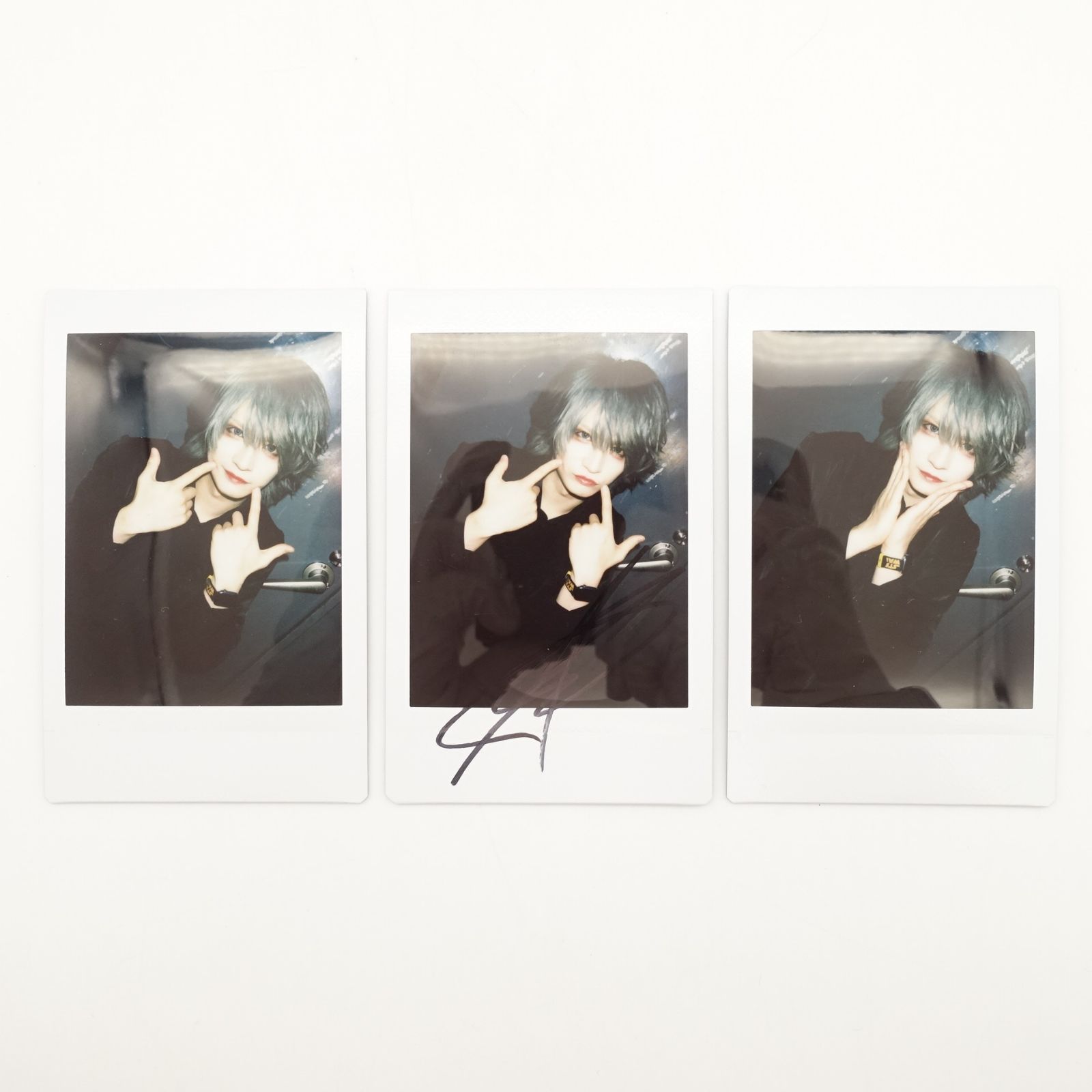【Royz ViViD MEJIBRAY】 V系グッズ　チェキ　アー写　サイン Royz ViViD MEJIBRAY】 V系グッズチェキアー写サイン
