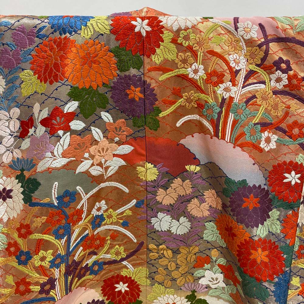 色打掛 正絹 鶴 刺繍 金 赤 打掛 Mサイズ 裄66 花嫁衣裳 婚礼