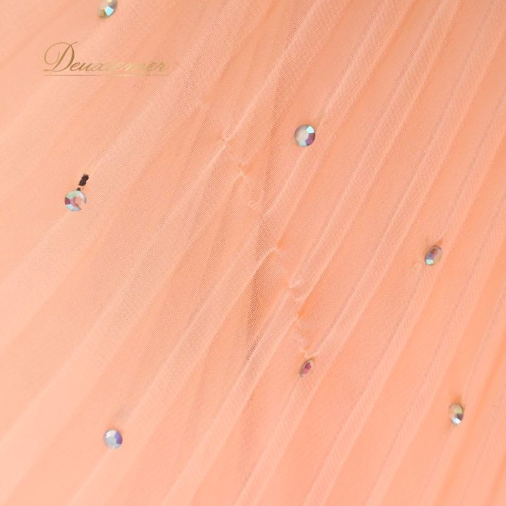 ワンピースドレス 踊りやすい