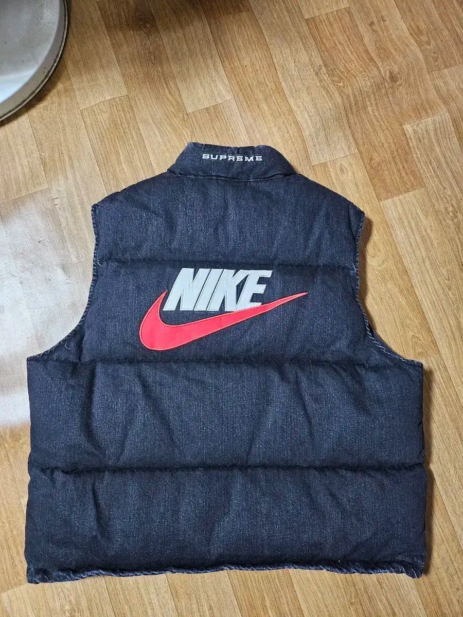 Nike Supreme コラボ ベスト ブラック XL Supreme(シュプリーム) x Nike(ナイキ） デニム フグ ベスト