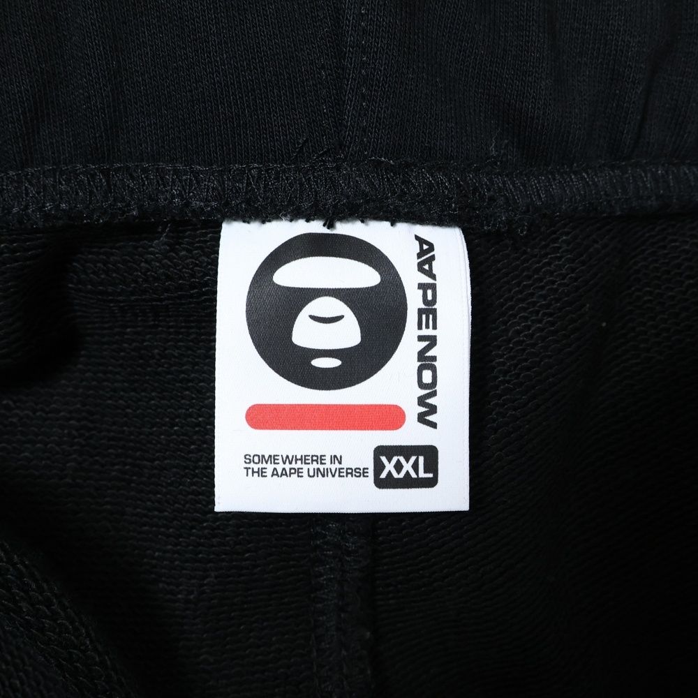 エンブロイダリー スウェット