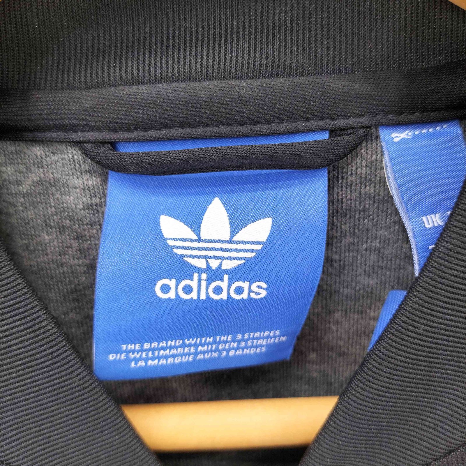 ADIDAS アディダスオリジナルス オーセンティック ジョガーパンツ 黒白 2XO 新品 値引可 アディダス adidas アーセナル ARSENAL オーセンティック