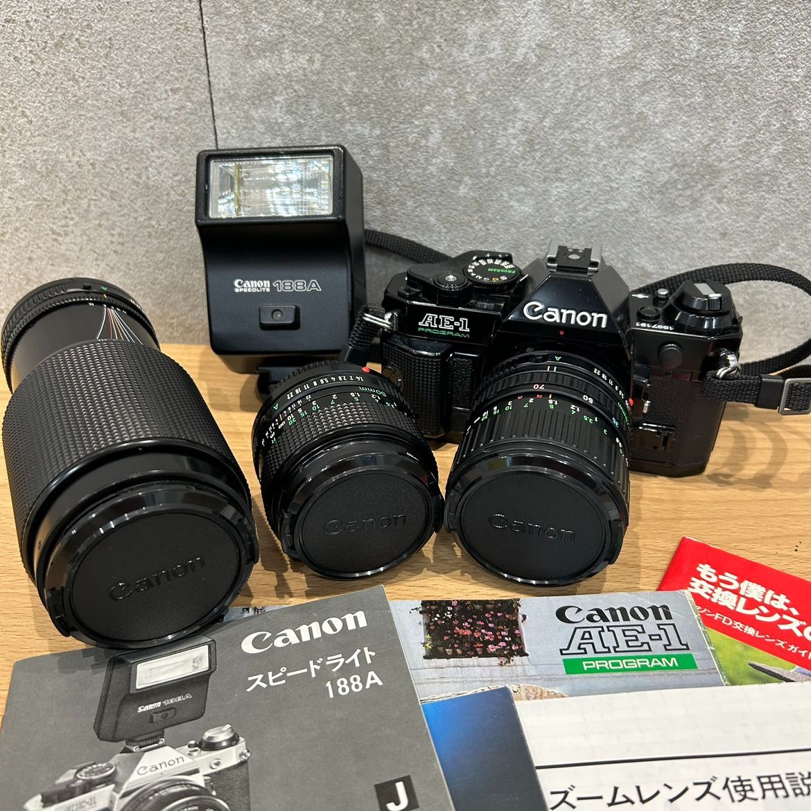 CANON AE-1 ストロボセット Canon AE-1 programフィルムカメラ