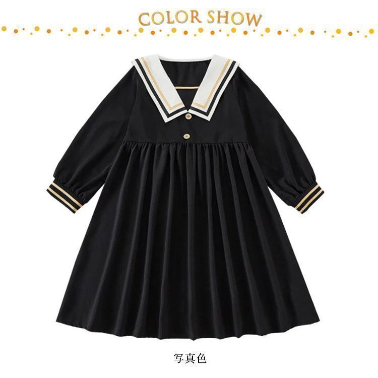 スーツワンピース