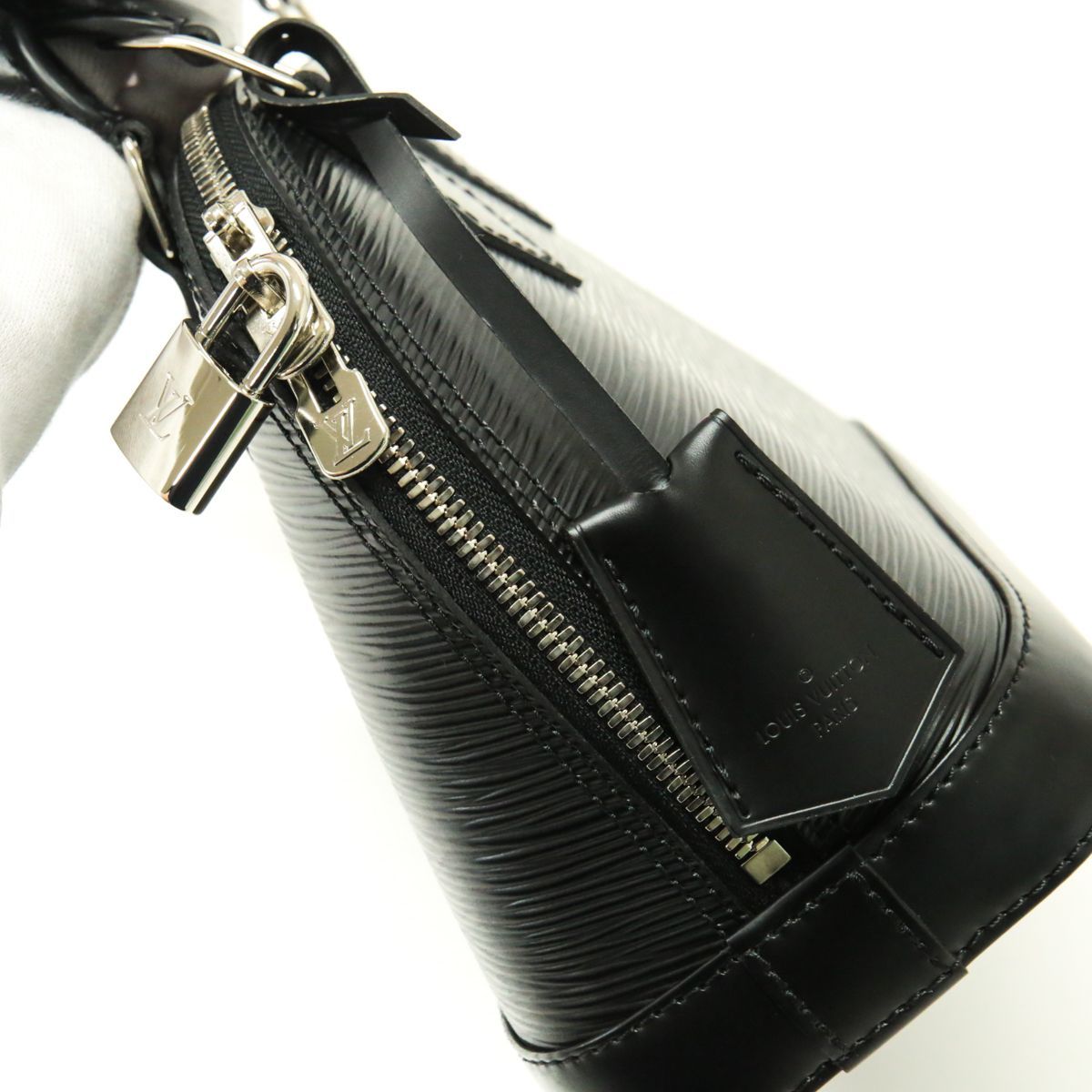 ルイヴィトン LOUIS VUITTON アルマBB エピ (レザー) M59217  