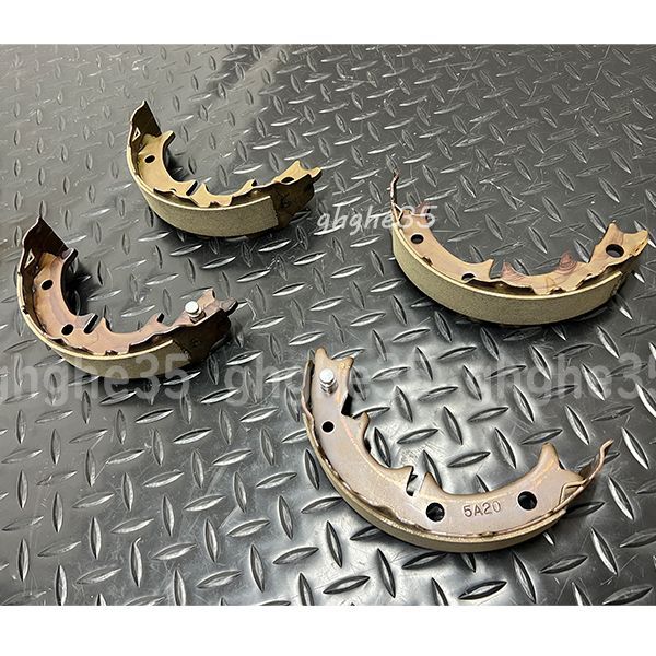 トヨタ 純正 JZX 100 チェイサー マークⅡ クレスタ サイド ブレーキ シュー 左右 セット jzx gx lx sx 検索 フロント サイド リア リヤ T520
