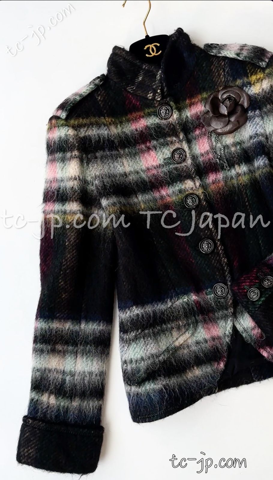 CHANEL - シャネル ジャケット CHANEL グリーン ミックス ウール アルパカ モヘア チェック ふわふわ カール・ラガーフェルド作品 超美品 36 CHANEL - シャネル ジャケット CHANEL グリーン ミックス ウール