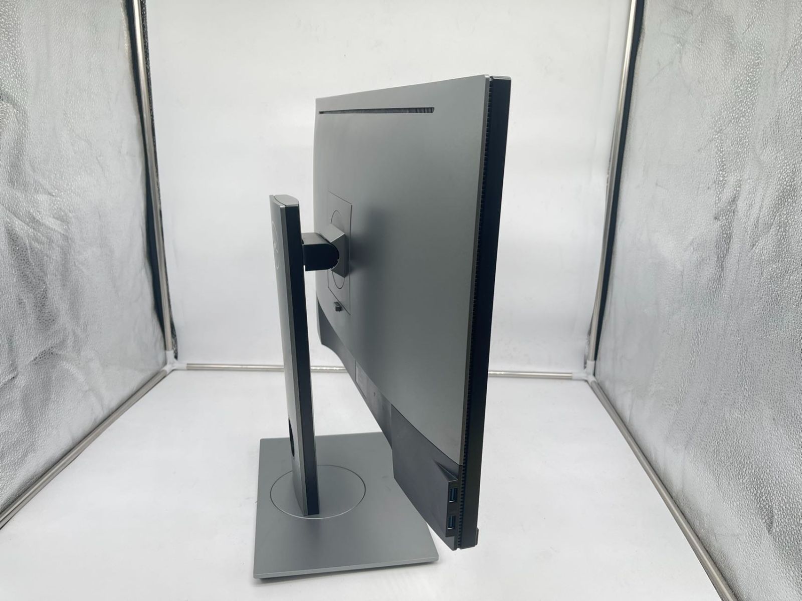 星*野様 Dell UP2716D 27インチ 中古ジャンク AdobeRGB 星*野様 Dell UP2716D 27インチ 中古ジャンク AdobeRGB - メルカリ