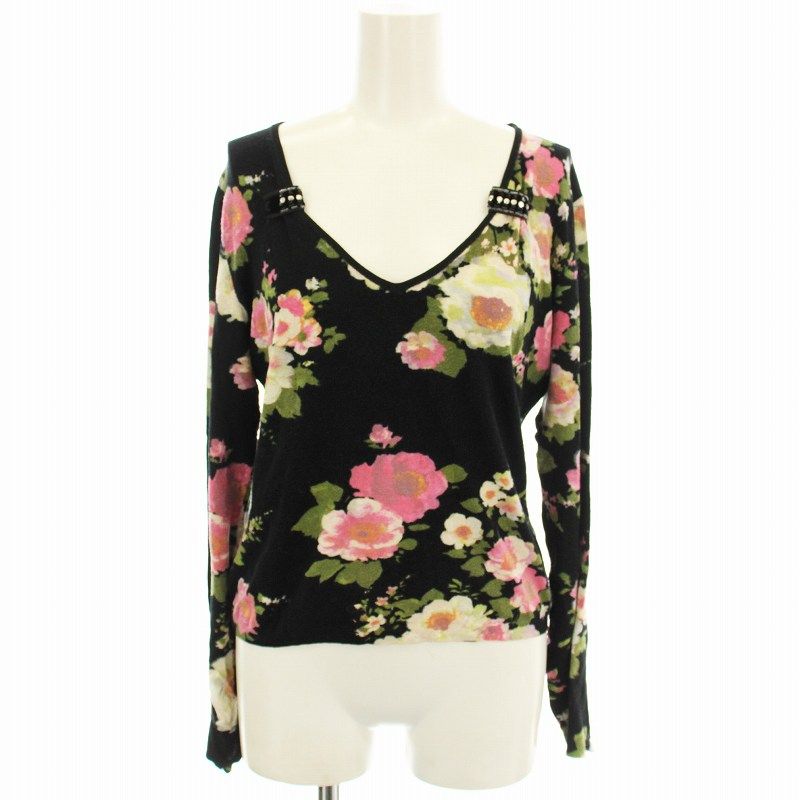 未使用品✨タグ付き　Blumarine ブルマリン　ロゴ　ビジュー　カットソー ブルマリン Blumarine カットソー 七分袖 スリットネック