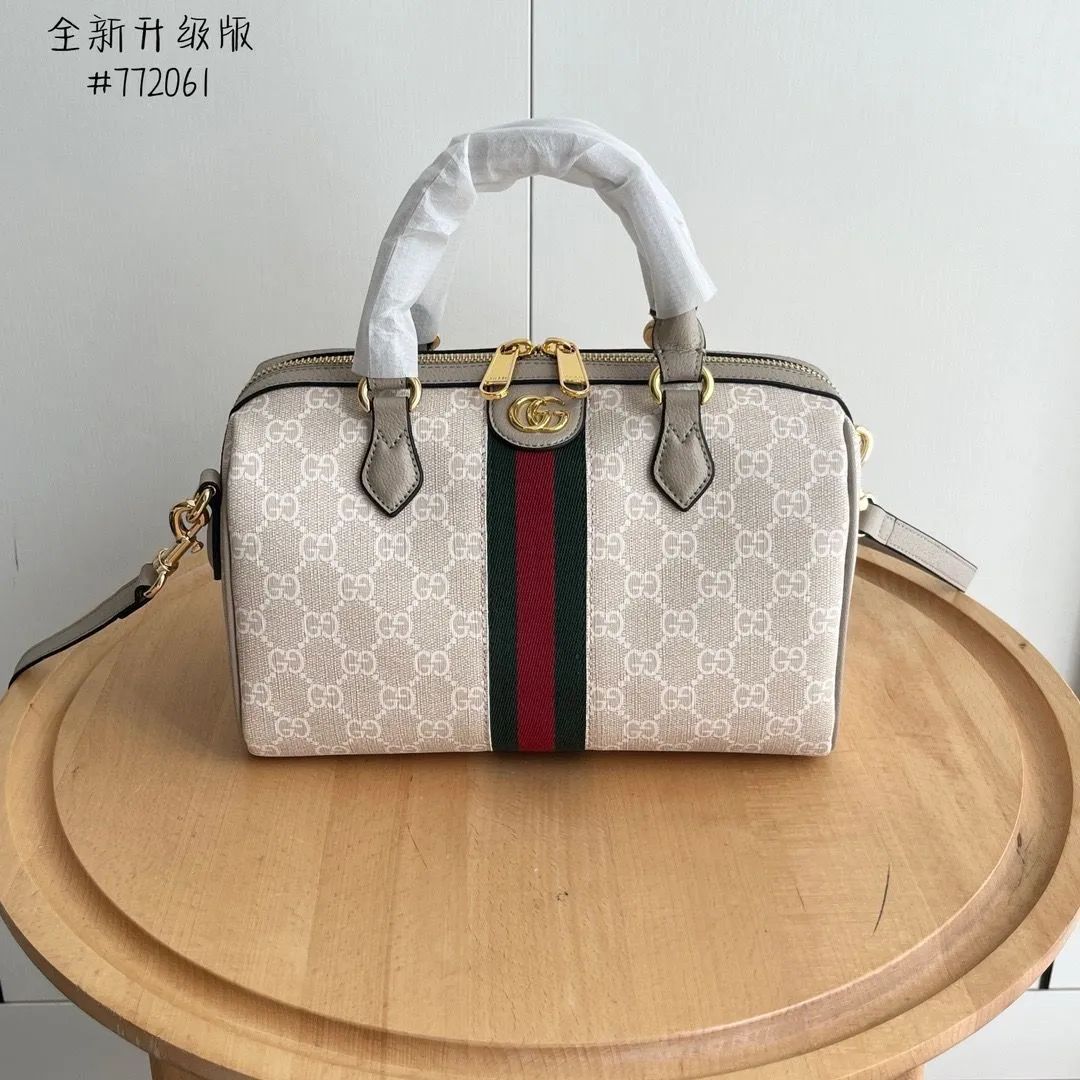 新品未使用 箱付 GUCCI ノベルティトートバッグ 専用ページ