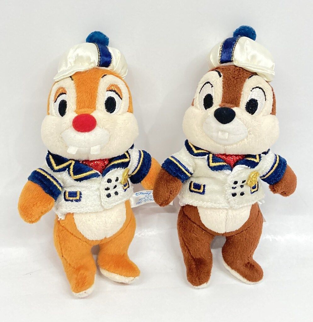 楽天市場】チップ&デール ぬいぐるみバッジ ディズニー