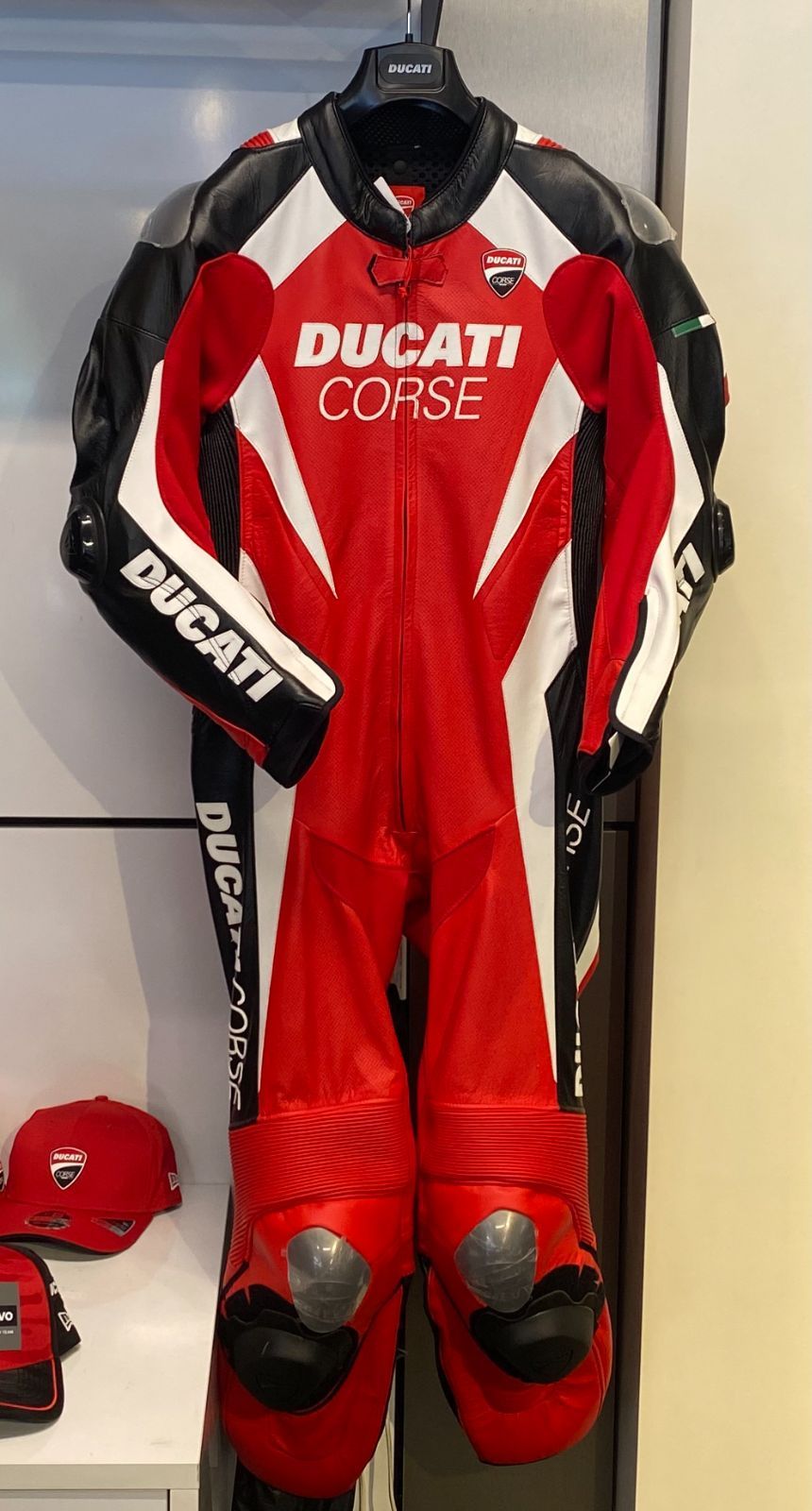 レーシングスーツ D.C. K3 サイズ50 ドゥカティ 定価¥349 000