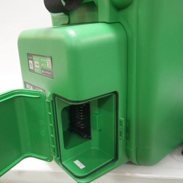 使用ほぼ無し♪ 美品 HITACHI 日立 コードレス冷温庫 UL18DSL 期間限定セール商品 日立 コードレス冷温庫 UL18DSL(LYM) バッテリー付