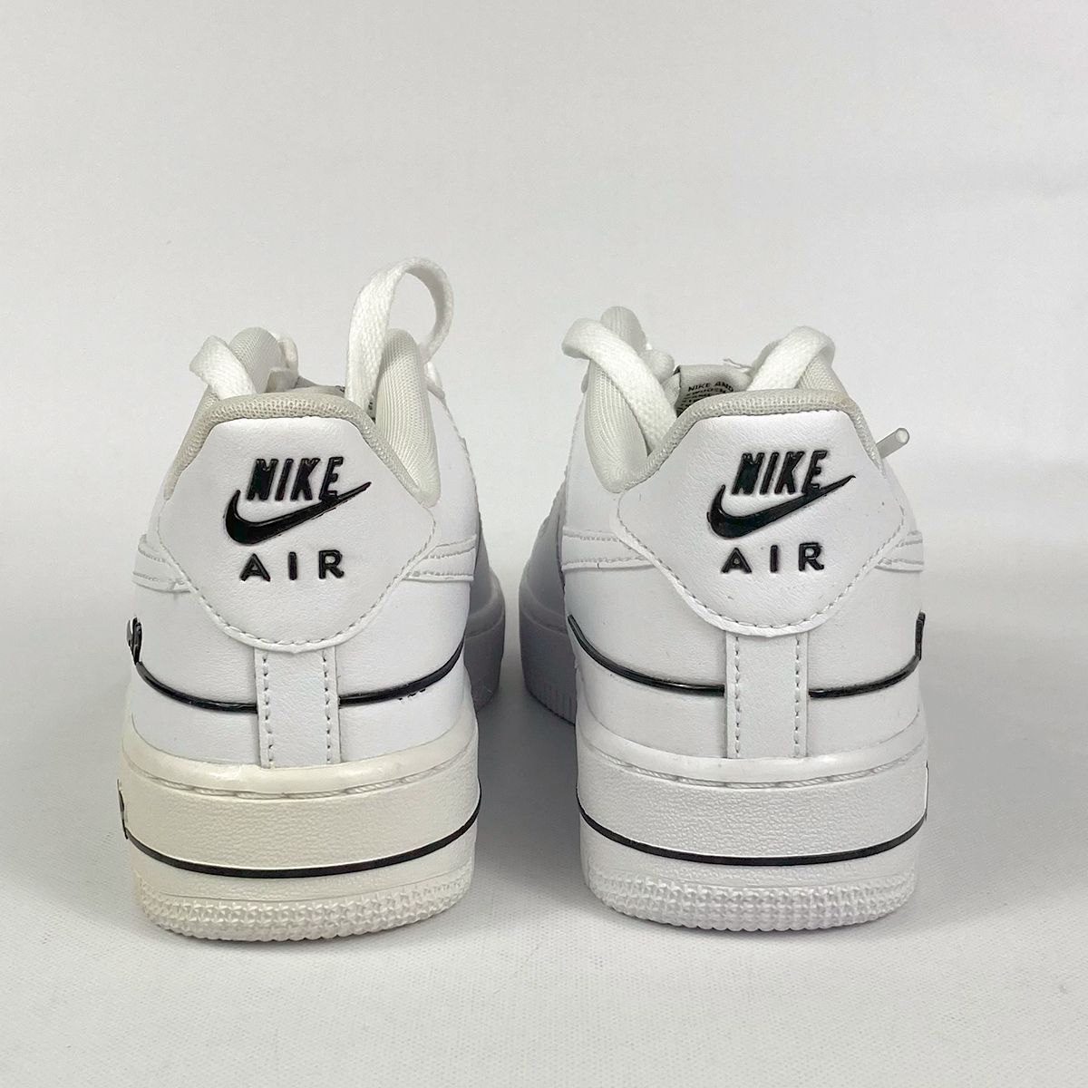 NIKE AIR FORCE 1 LV8 3 GS WHITE/BLACK/WHITE 23.0cm - メルカリ