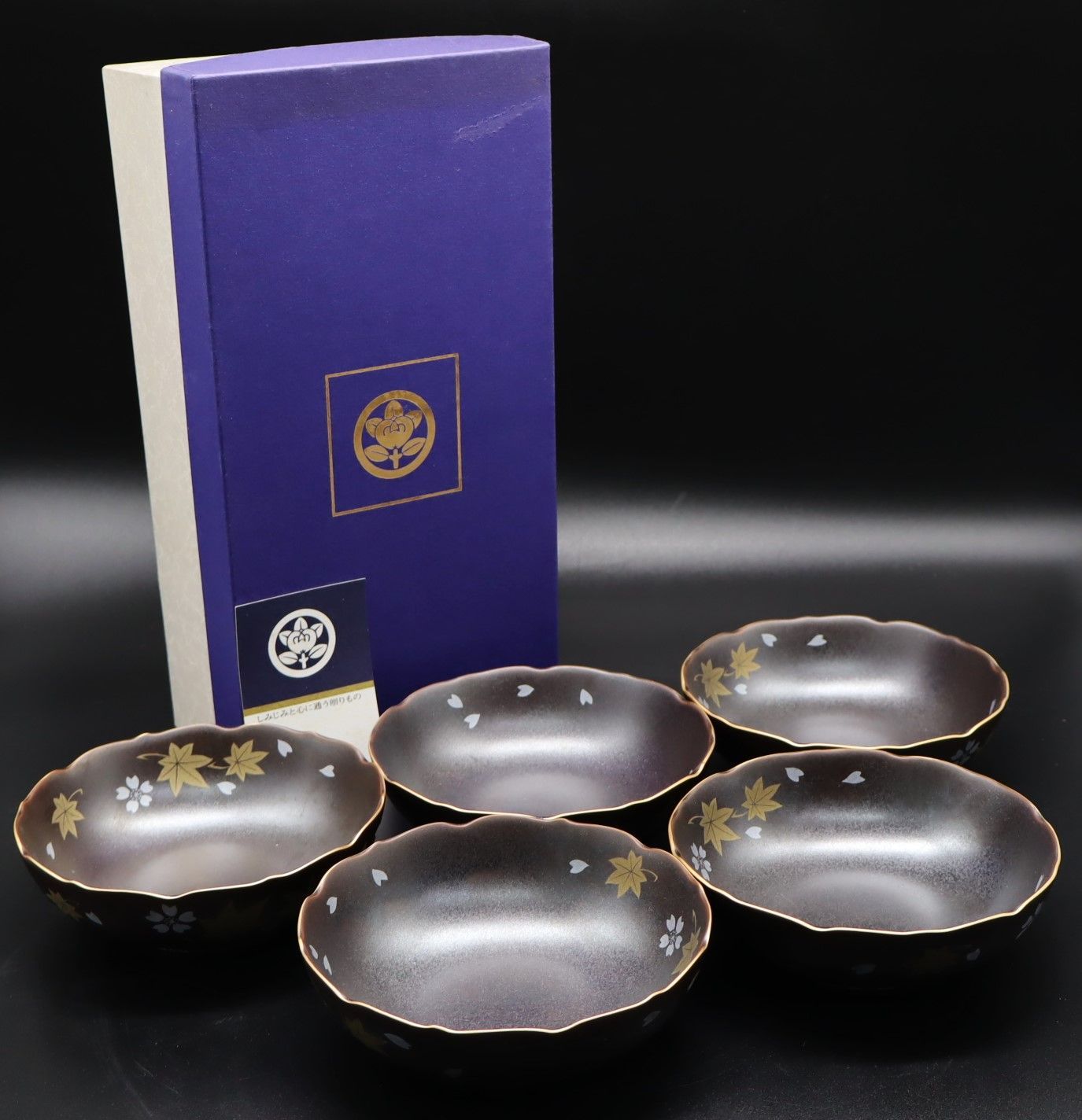 A1221-4/色絵花草文扇形小鉢5客/共箱/銘々皿/飾鉢/盛鉢/懐石道具/ ◇陶磁器 ｜銘々皿 5客 セット｜たち吉 947-070 花よせ煮物鉢