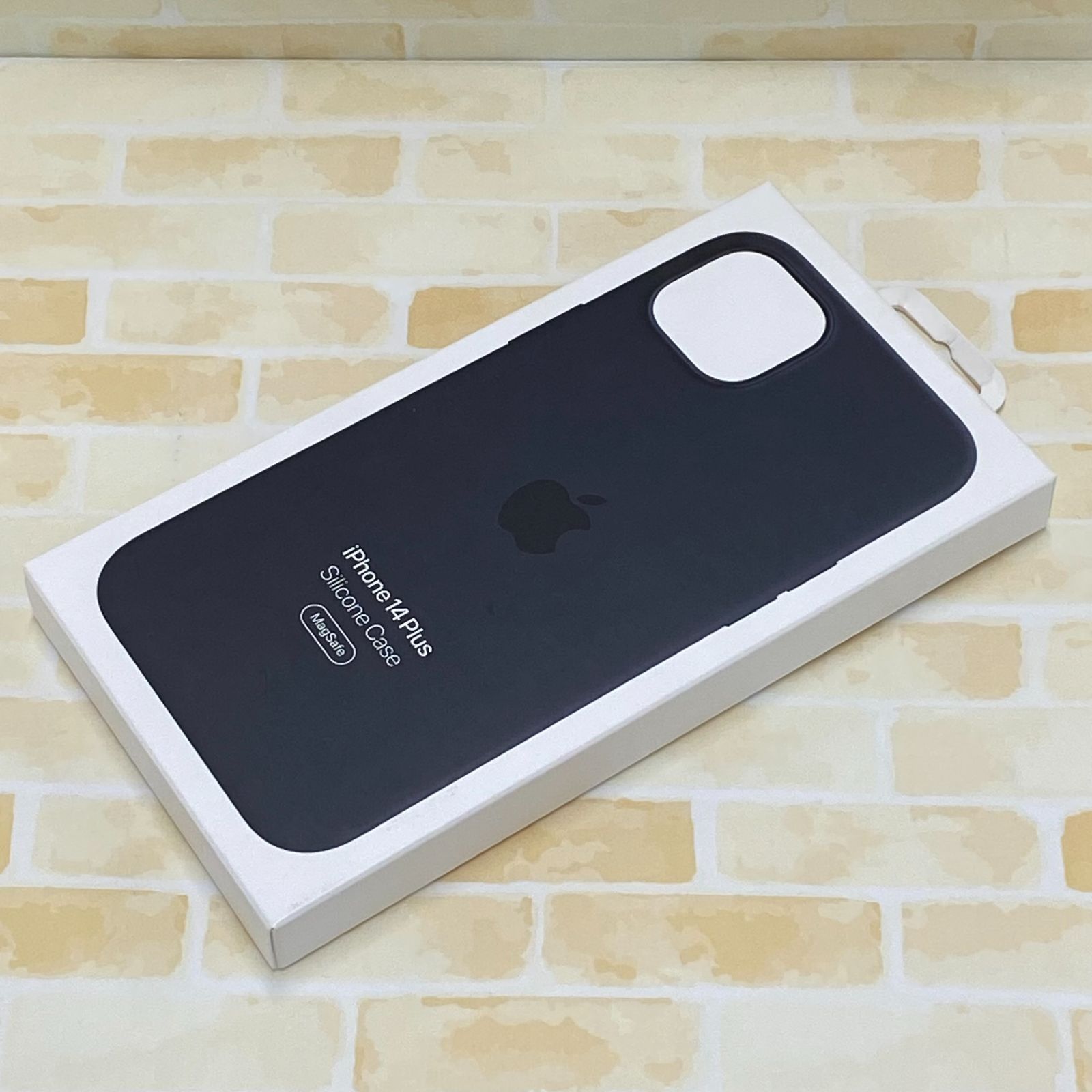 Apple MagSafe対応iPhone 14 Plusシリコーンケース - ミッドナイト MPT33FE