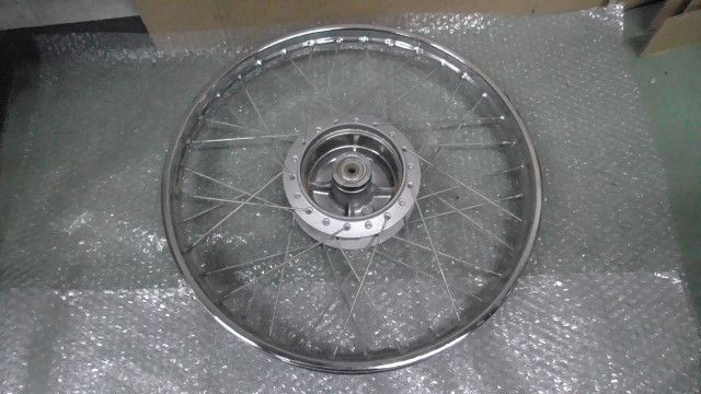 フロントホイール M10