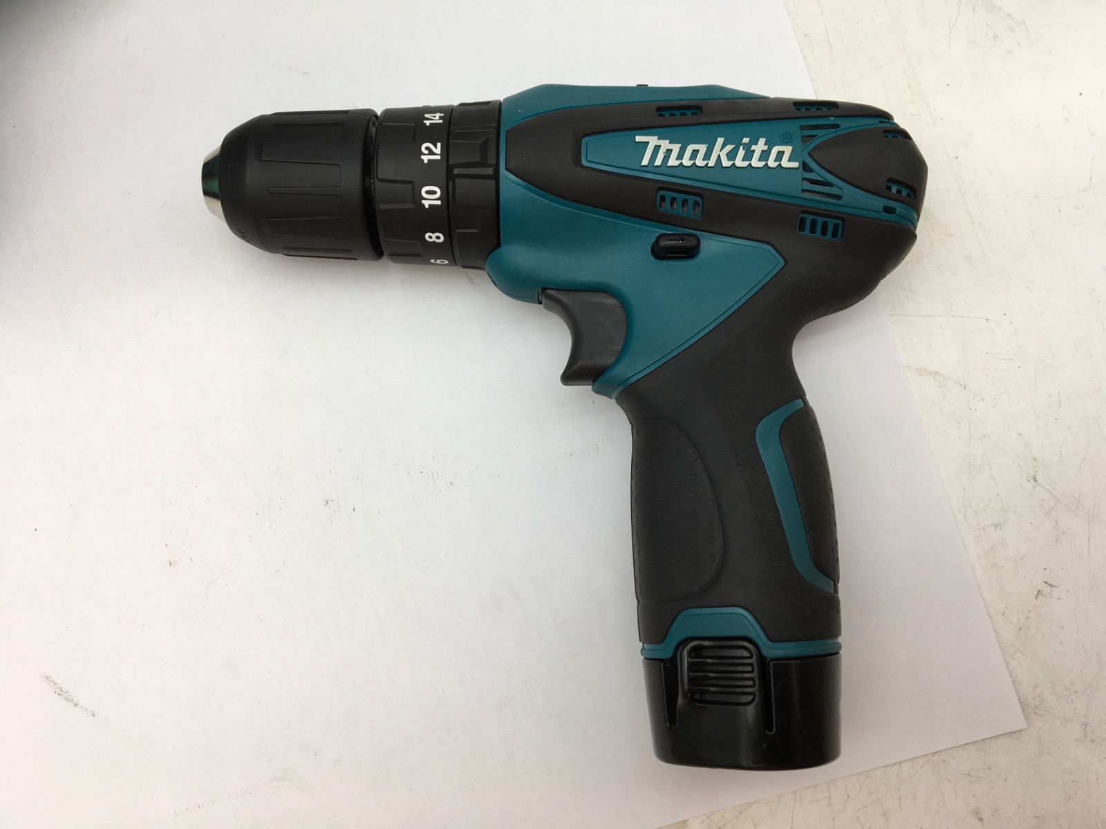 品 Makita|マキタ 充電式震動ドライバドリル HP330DWX ITVQO4E4PDN6 エコツール知立店 M02